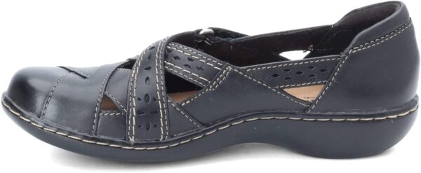 Clarks Women's Ashland Spin Q Loafer - Image 6